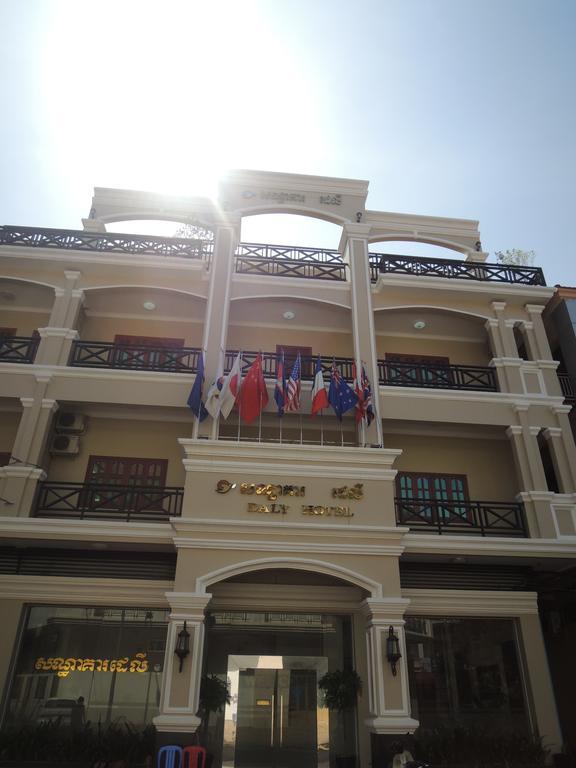 Daly Hotel Kampong Cham Exterior photo
